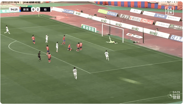 後半10分、0-3　FW細谷にハットトリックを許す！